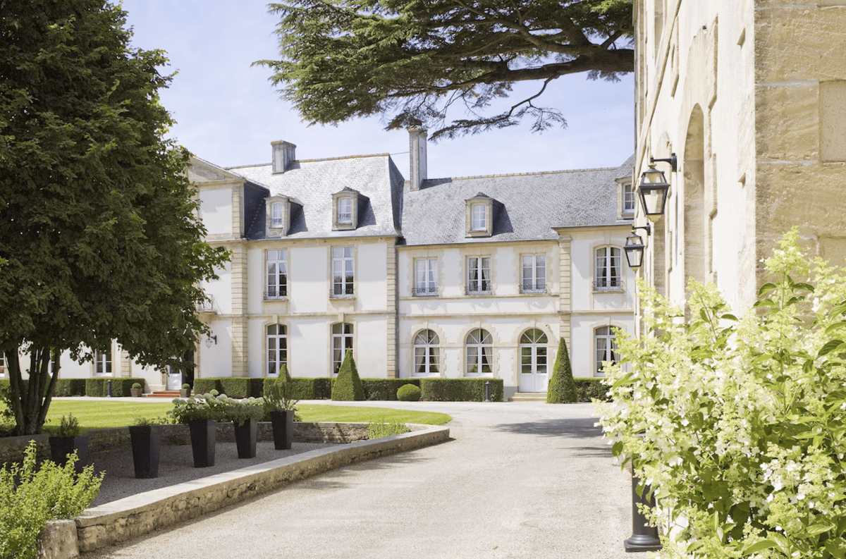 Le château de Sully dans le Calvados. Le château de Sully dans le Calvados.