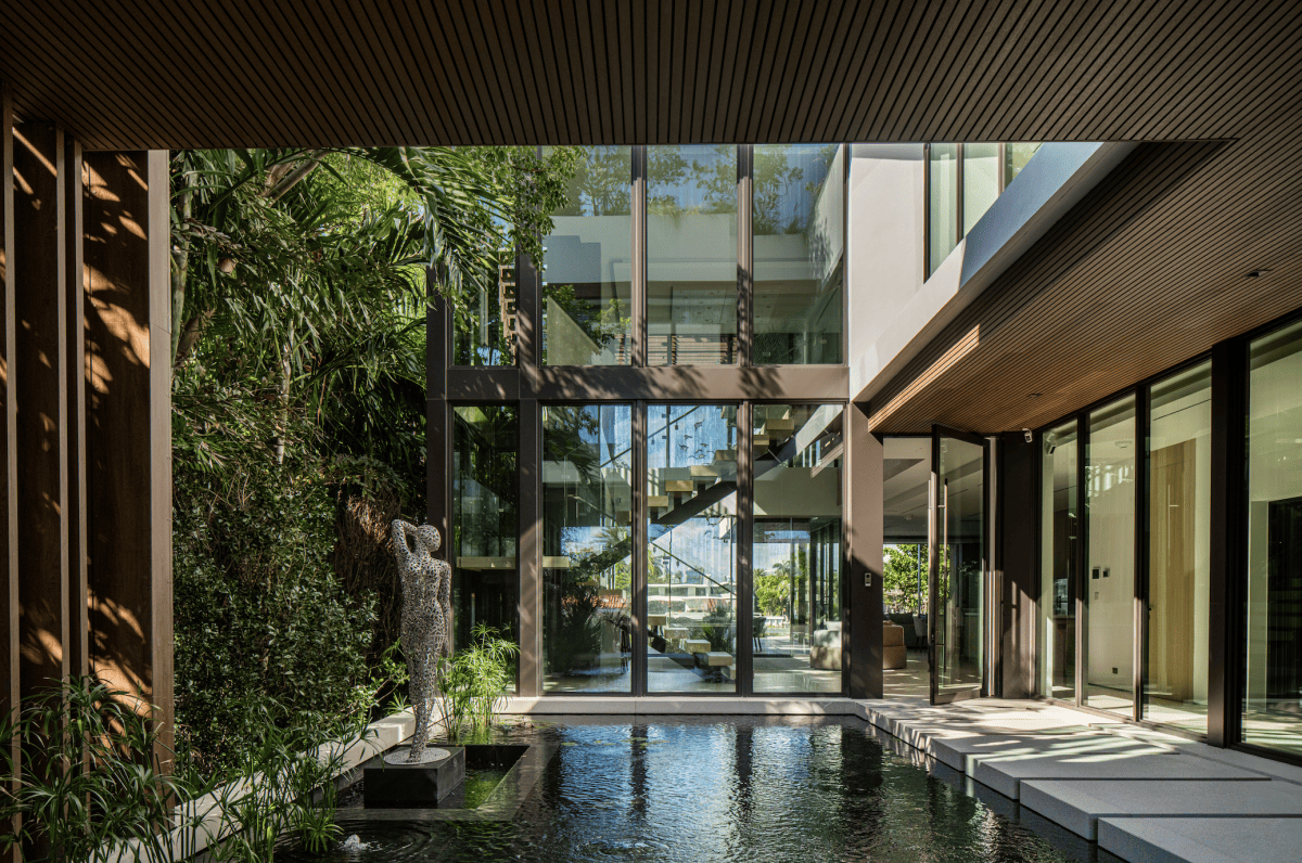 Maison Rive Gauche à Miami. © SOCRI LIMITED / Jeanne Canto Maison Rive Gauche à Miami. © SOCRI LIMITED / Jeanne Canto