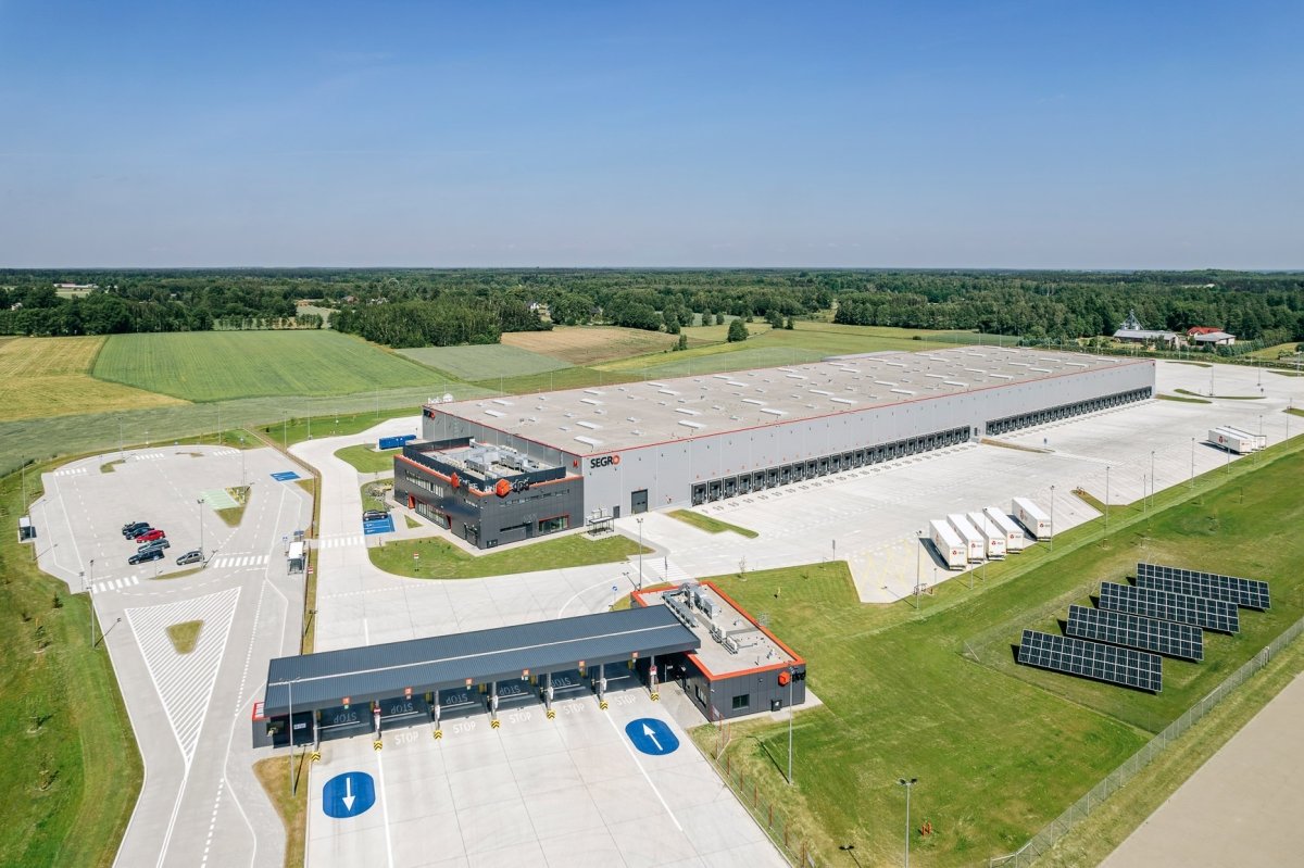 Le site DPD au sein du Segro Logistics Park Stryków Le site DPD au sein du Segro Logistics Park Stryków
