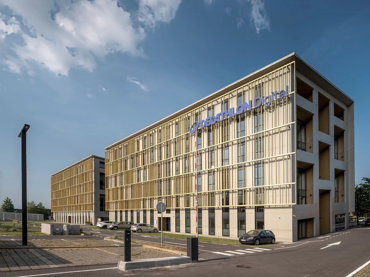 L'immeuble de bureaux Upline situé à Villeneuve-d'Ascq. 