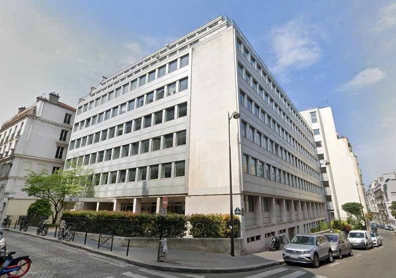Le 2/4 Louis David dans le 16e arrondissement de Paris. 