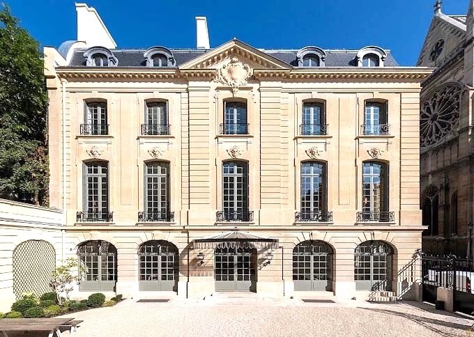 L'hôtel de Vogüé, rue de Martignac, dans le 7e arrondissement de Paris. L'hôtel de Vogüé, rue de Martignac, dans le 7e arrondissement de Paris.