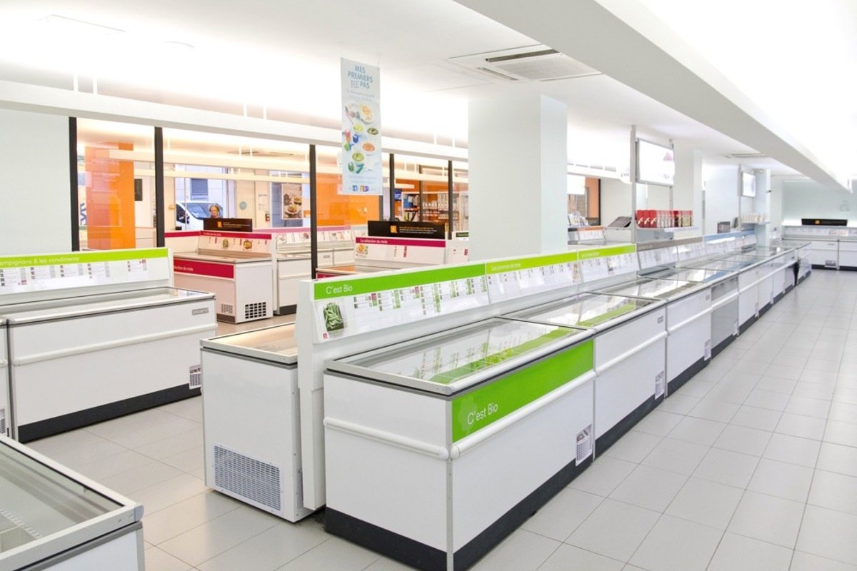 L'intérieur d'un magasin Picard L'intérieur d'un magasin Picard
