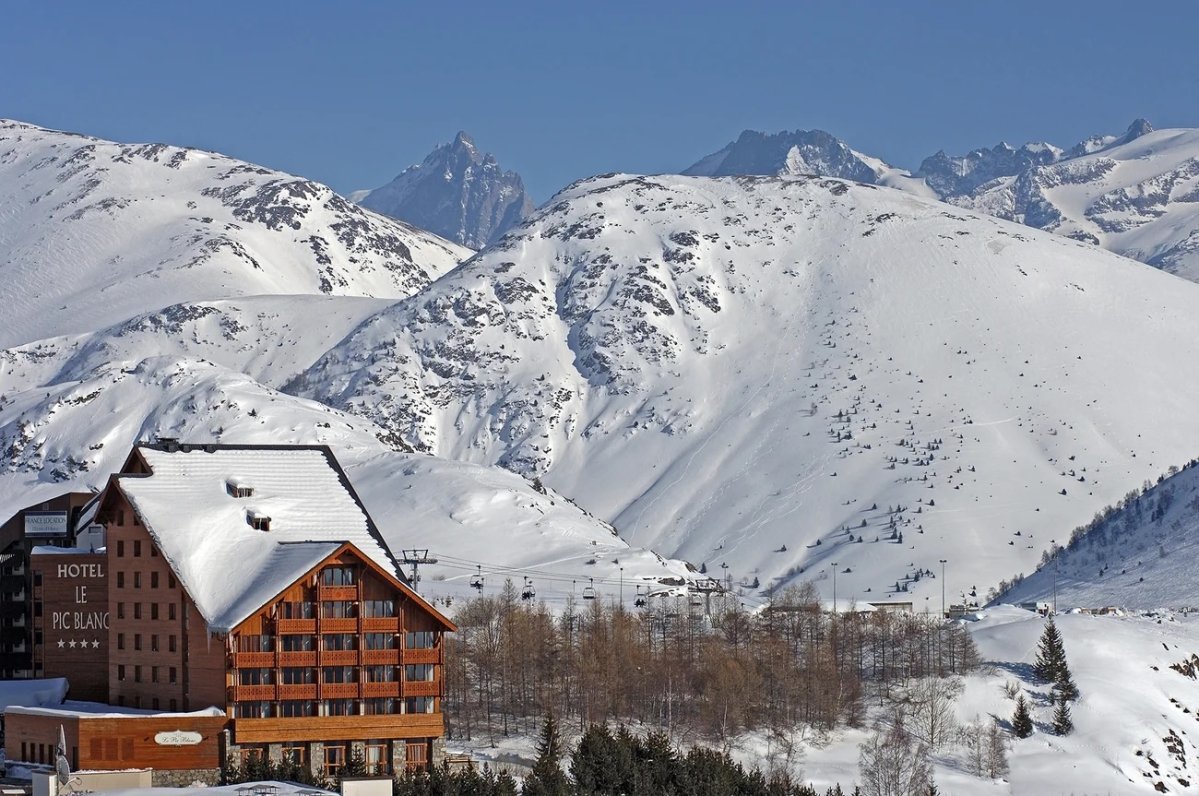 L'Hôtel Le Pic Blanc à l'Alpe d'Huez. © Hôtel Pic Blanc Alpes