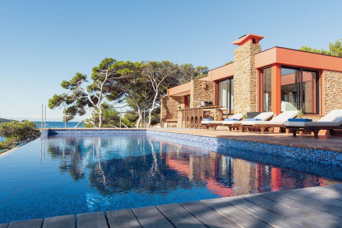 La villa Éole situé à Hyères. © L'exploreur