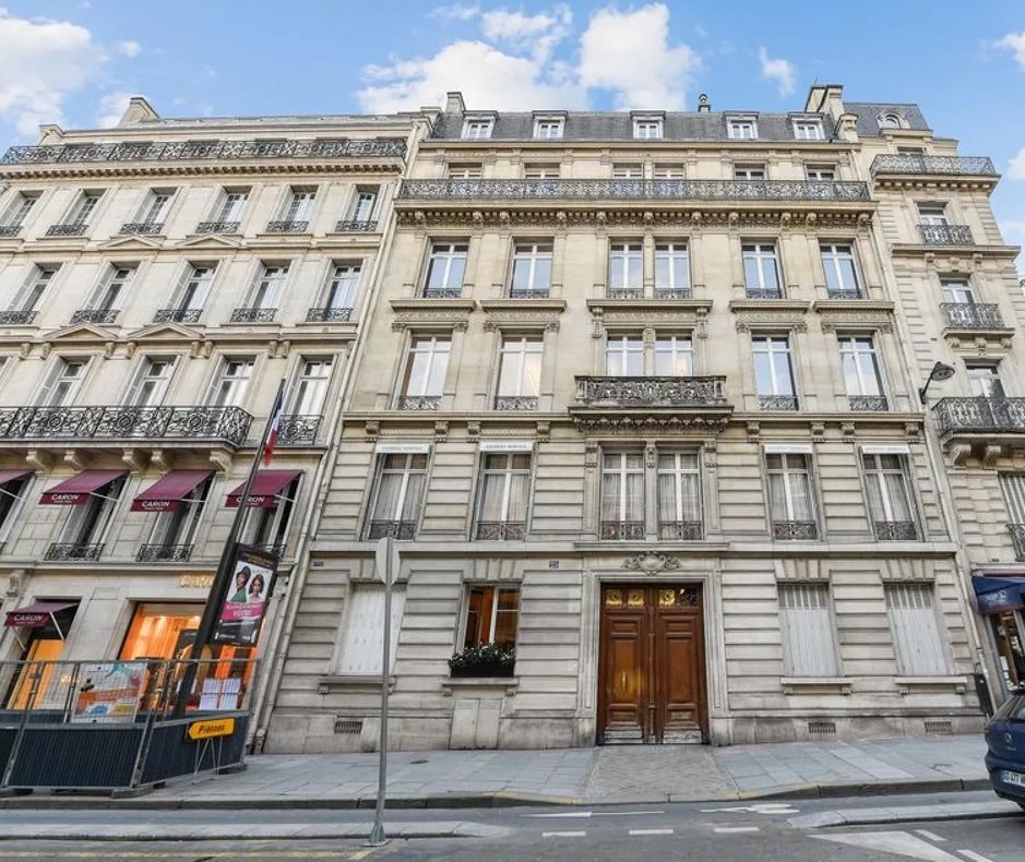 Le 25 François 1er dans le 8e arrondissement de Paris. 