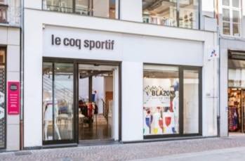 La boutique rue de Béthune, à Lille, occupée par Le Coq Sportif