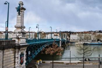 Lyon reste le premier marché en régions.