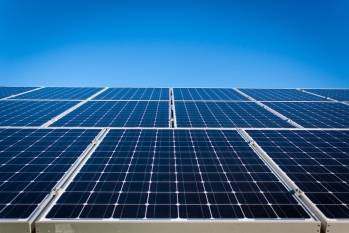 La centrale solaire de Labarde à Bordeaux. 