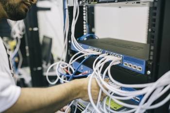 La fibre optique s'invite chez les Européens.