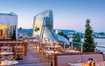 Rooftop de l'hôtel Renaissance à Bordeaux 