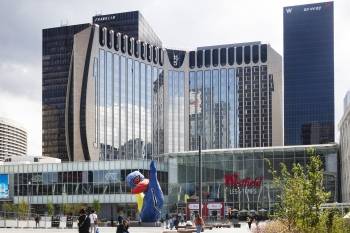 Le siège d'Icade dans Hyfive à La Défense. © Svend Anderson