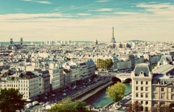 Paris 600