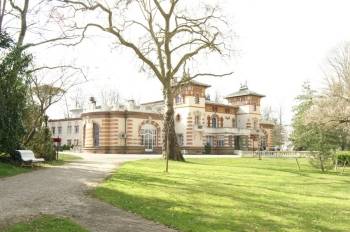 Le château Longues-Aygues, aménagé en établissement de soins de suite en alcoologie et en addictologie. DR 