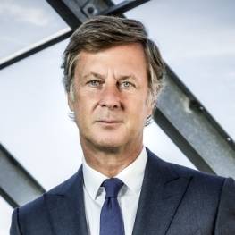 Le p-dg d'Accor Stéphane Bazin