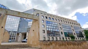 Le Pasteur à Suresnes. Le Pasteur à Suresnes.