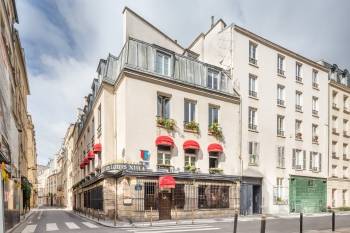 L'immeuble situé au 8 rue des Grands Augustins à Paris.
