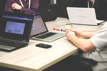 Pour les collaborateurs, la localisation, l'aménagement et les services proposés restent les point clés de leur vie au travail