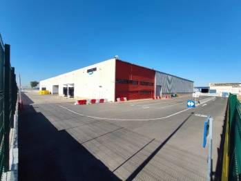 L'entrepôt logistique loué à Amazon situé à Alcala de Guadaira, à côté de Séville 