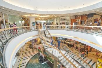 Le centre commercial RomaEst entre dans le giron de Klépierre