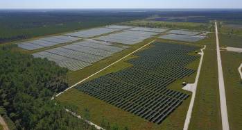 La centrale au sol d'Amarenco d'une capacité de 12 MWc, en Gironde. 
